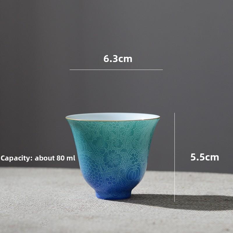 Handgefertigte Keramik-Teetasse Geschnitztes Blumendekor Farbverlauf Goldrand Chinesisches Gongfu-Teeset Porzellan-Teegeschirr Persönliche Teetasse Geschenk