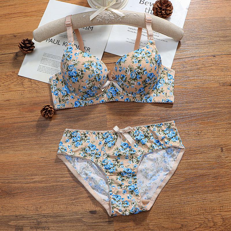 Wireless Large Size Fashion Adjustable Underwire Bra for Women