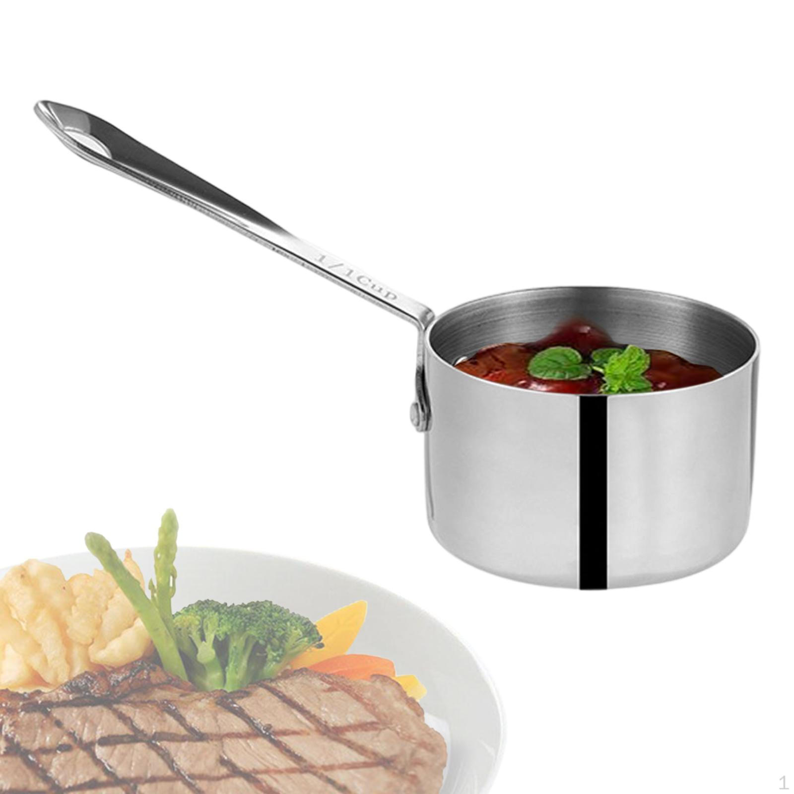 

Компактный сотейник с ручкой для приготовления и подачи серебряный