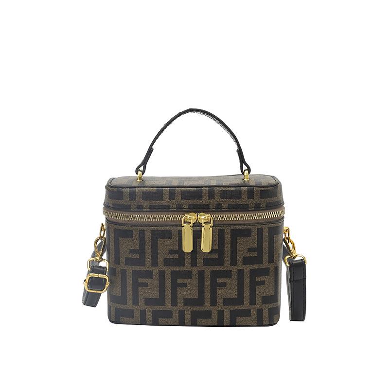 

High-Capacity Women s Crossbody and Shoulder Bag with Letter Design