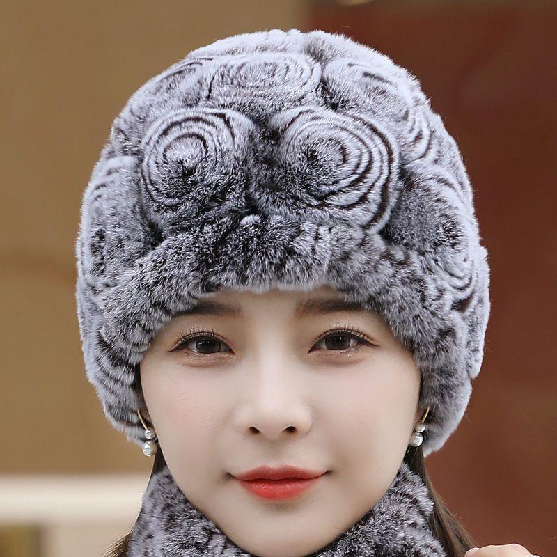 Winter Knitted Hat Women Warm Thickened Padded Floral Solid Color Pattern Middle-aged and Elderly Ear Protection Casual Eave-less Cap