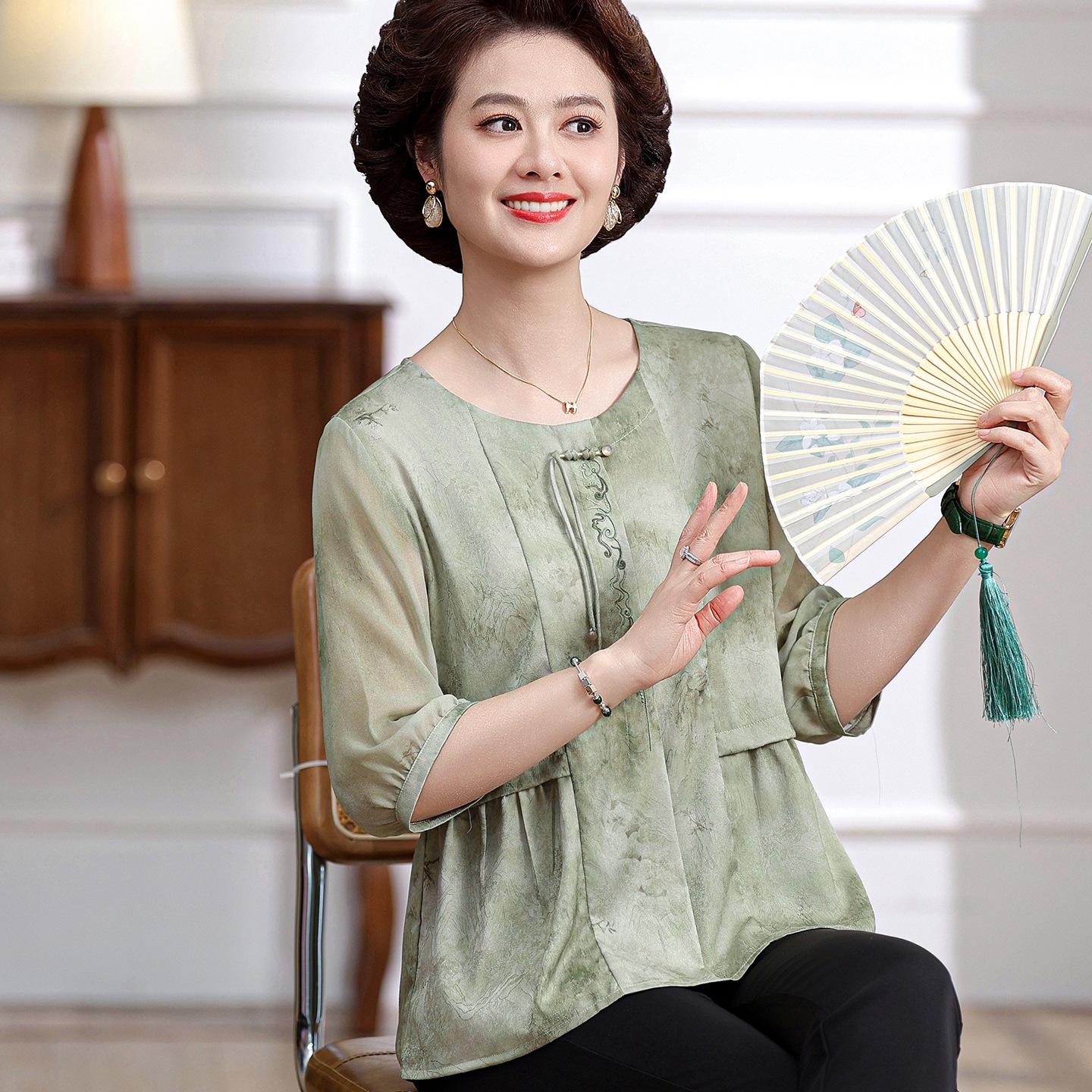 

2026 Summer Chiffon T-Shirt for Middle-Aged Women & Elderly 5XL (150-165 jin) зелёный