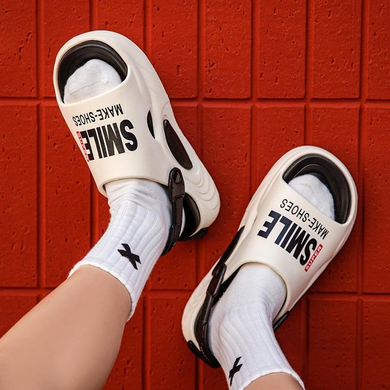 Slippers men's non-slip outer wear for driving, summer new outdoor eva young men's beach shoes