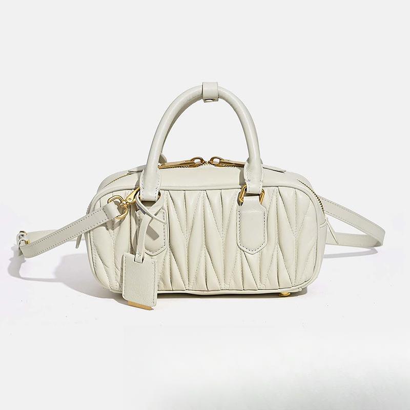 

High-end Lambskin Bowling Handbag, Embroidered Thread Pleated Leather Small Square Bag, Single-shoulder Crossbody Women s Bag 23*8*12cm