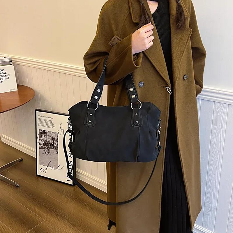 Fashion Solid Große Kapazität PU Tragetaschen Casual Weiche Heißer Verkauf Taschen für Frauen Nähgarn Reißverschluss frauen Handtaschen