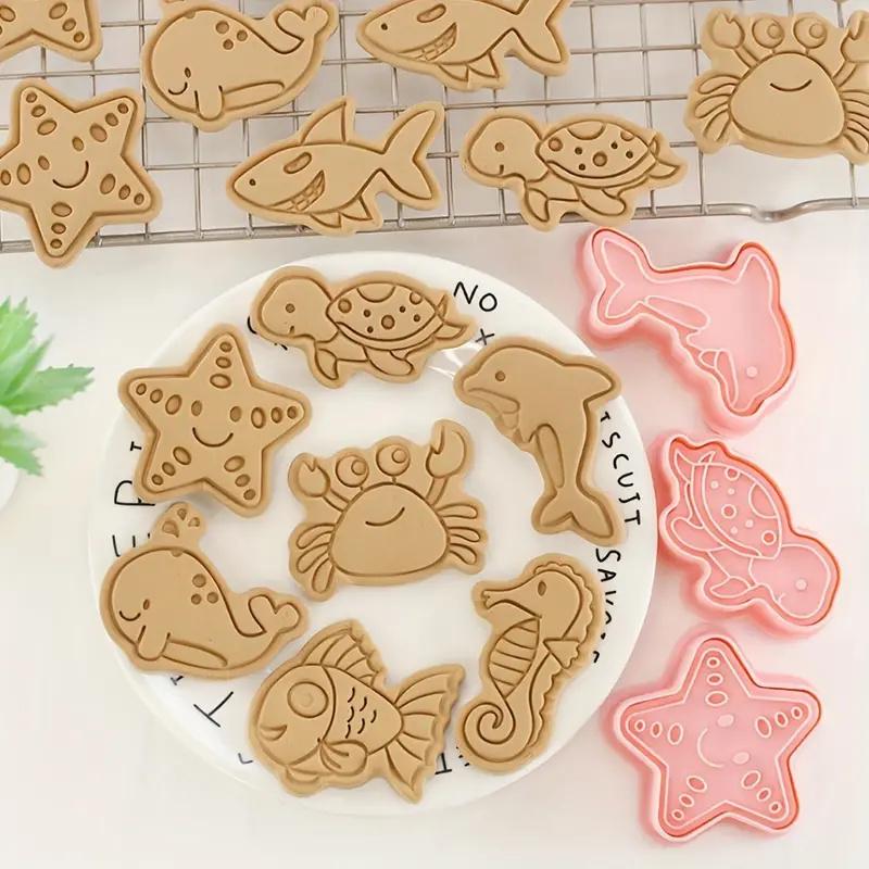 8Pcs/set Cookie Cutters Plastic 3D Cute Cartoon Pressable Biscuit Mold Embosser Cookie Stamp Christmas Kitchen Baking Pastry