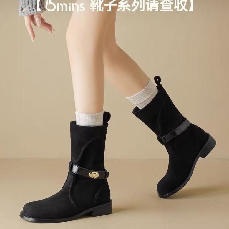 Yueyu Retro High-End Kleine Kurze Stiefel für Damen 2025 Herbst und Winter Neu Britischer Stil Mode Dicksohlige Martin Stiefel Westernstiefel für Damen