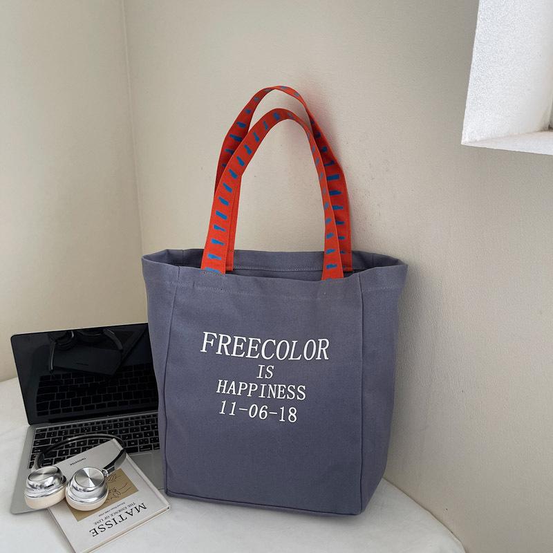 Autumn new texture fashion trend large capacity bag leisure 2025 niche design women's shoulder tote bag