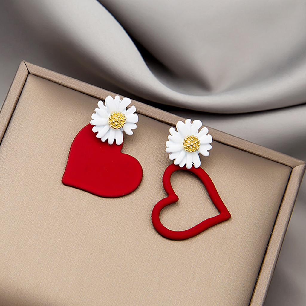 Small Fresh Asymmetric Earrings, Fairy Tale Forest Daisy Love Style, Women's Personalized Multi functional Flower Earrings