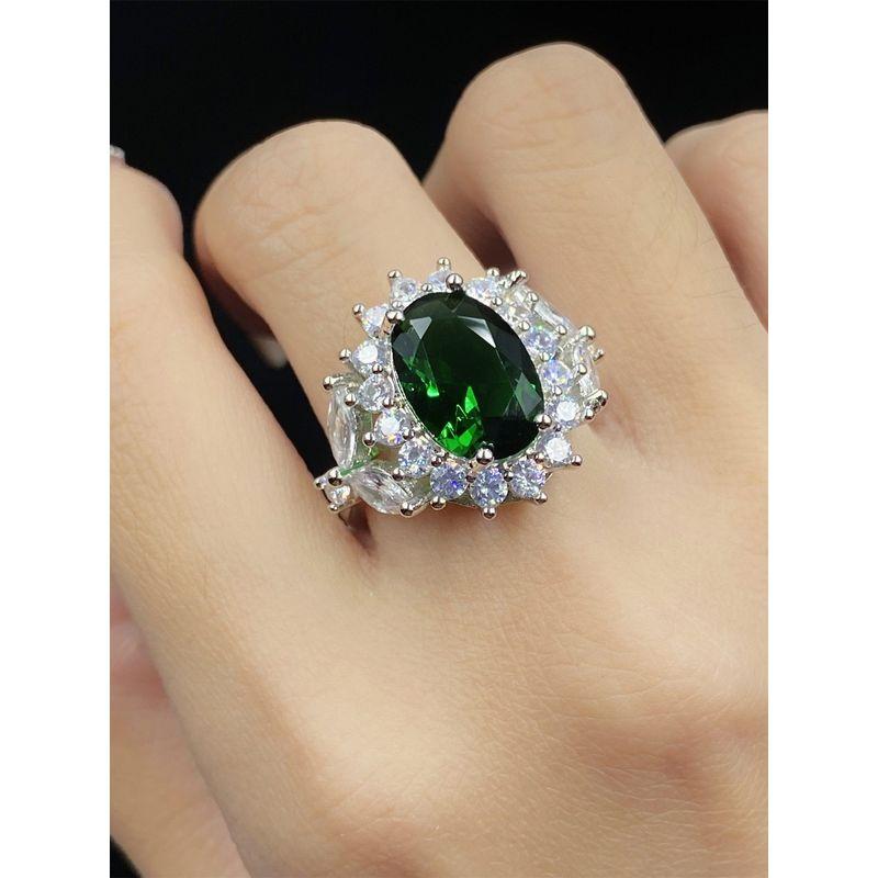European and American High-End Luxury Simulated Emerald Tourmaline Necklace, Earrings, Ring, Female Bride Banquet Dress Elegant Set