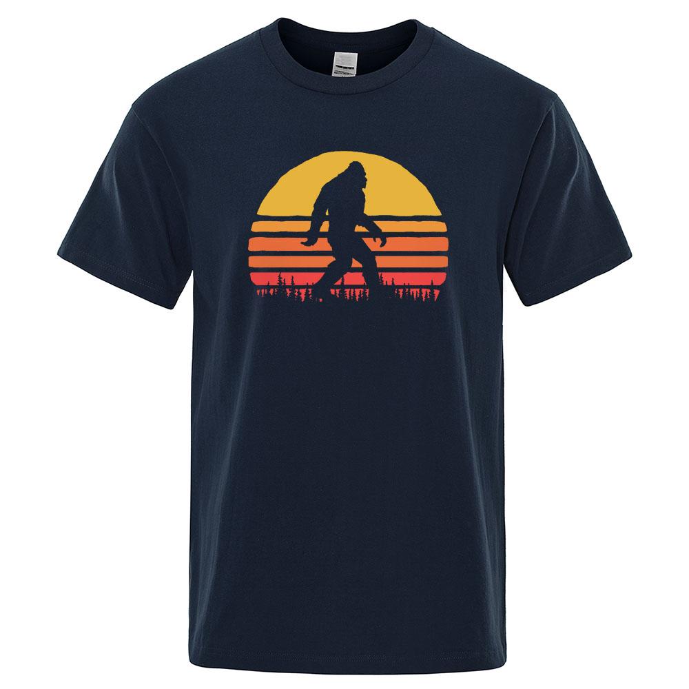 

Retro Bigfoot Silhouette Sun Vintage - Believe! T-shirt Men Short sleeve 2023 Summer Cotton Brand Tops Casual Funny Tee Shirt 4XL