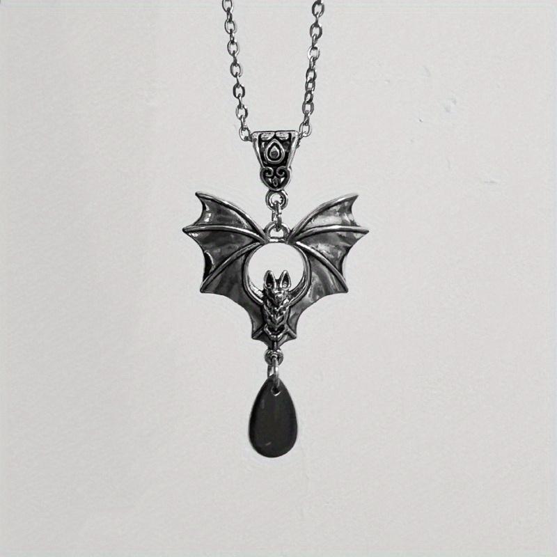 Gothic Punk High Quality Bat Pendant Necklace for Women Men Hip Hop Rock Vintage Metal Pendant Party Halloween Zircon Gift