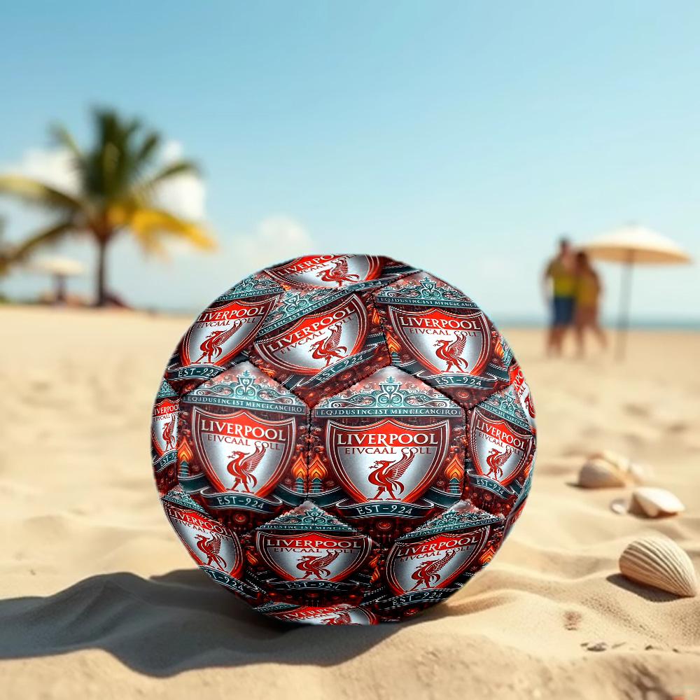 Liverpool F.C. Druckgröße 5 Fußball, Standard-Spielball für Sportspiele und Mannschaftstraining, Ideales Geschenk für Fußballfans