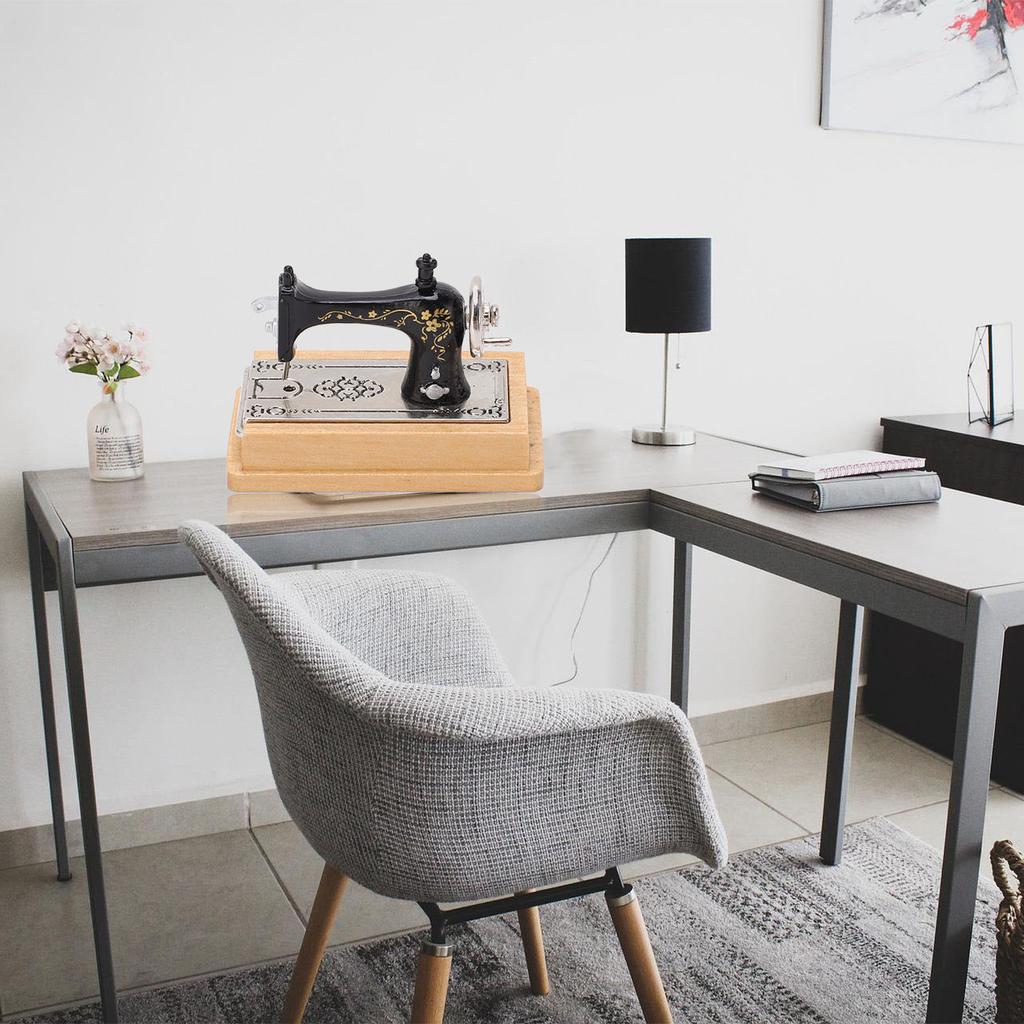 ature Sewing Machine Vintage   Lifelike 1Celsius12   Sewing Machine Model for Decoration