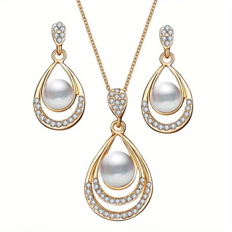 Three-piece set, including a luxurious and elegant minimalist waterdrop design necklace and matching earrings, perfect as a wedding jewelry gift