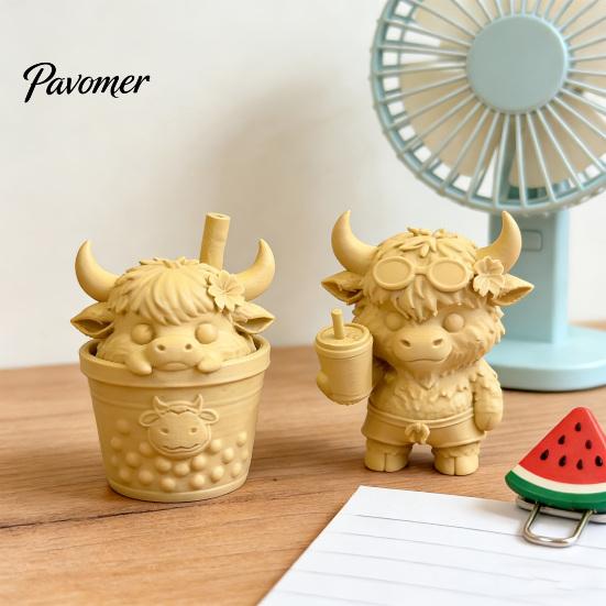 Desktop Landscaping Ornament 2Pcs Cute Highland Cow Figurine, 3D Printed Bubble Tea Statues, Handheld Drink Calf Summer Farmhouse Style Ornaments,