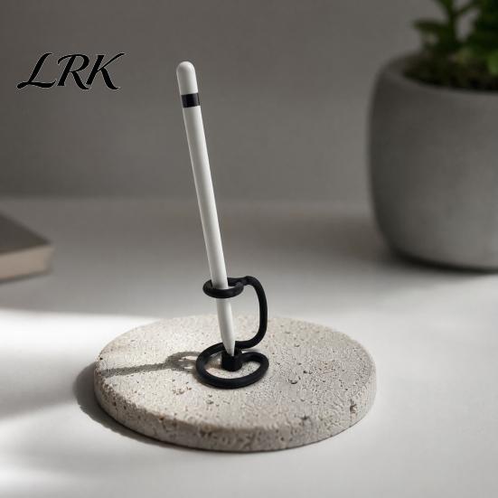 3D Printed Artistic Pen Holder with Stable Base, Desktop One-piece Molding Sculpture Decor Stand, Minimalist Art for Home Office Delicate Curved