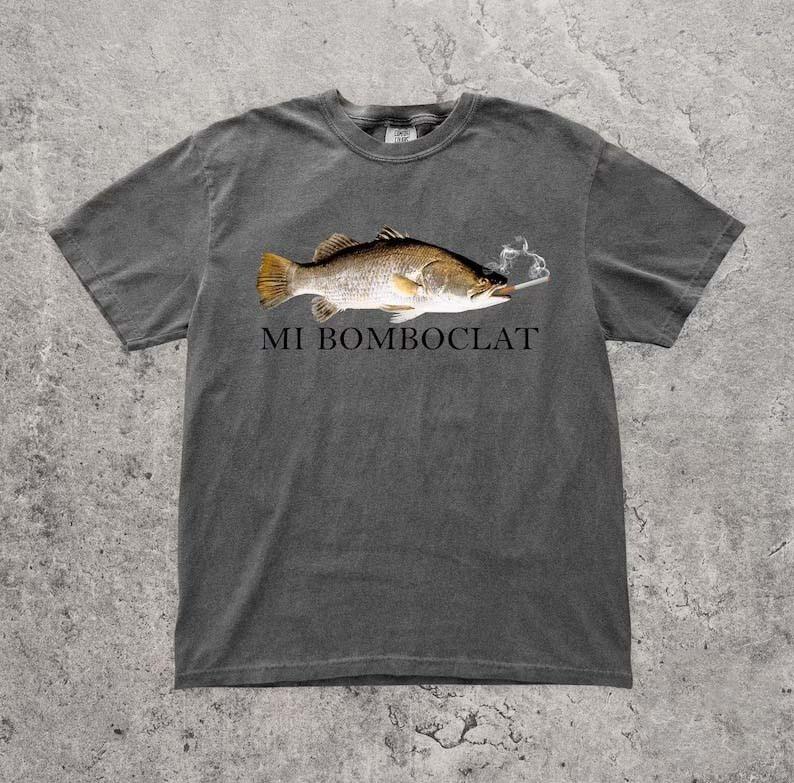 Smoking Fish Graphic Tee Humor Y2k Animal Meme T-shirt S