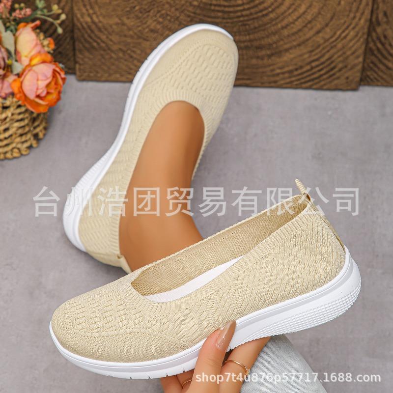 New flying woven large size low heel flat sole shoes women's flying woven mesh shallow mouth lazy casual work shoes