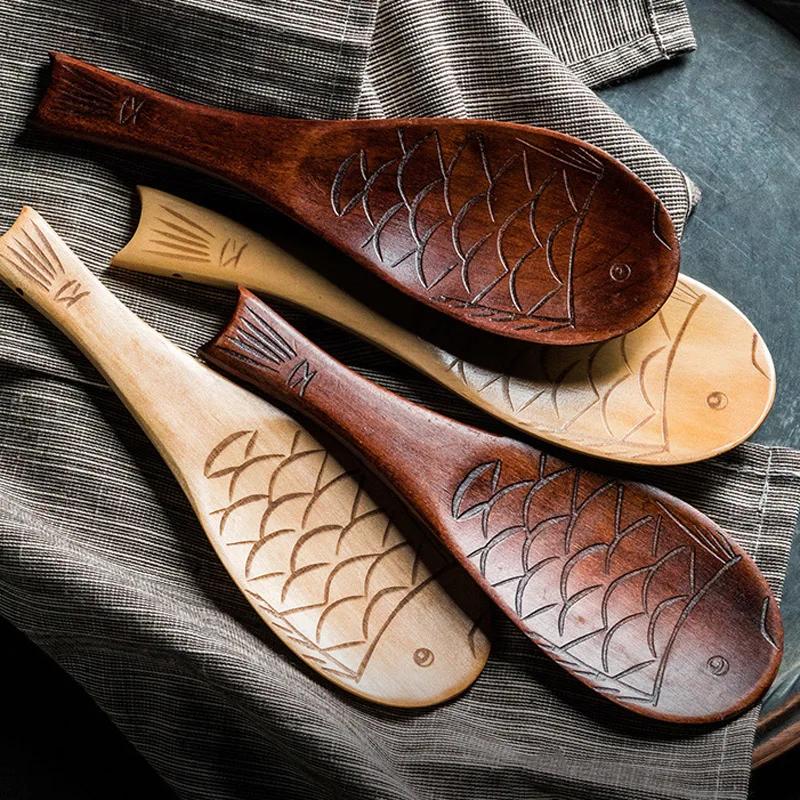 2 ks Dřevěná lžíce na rýži Kuchyňská lžíce Naběračka Špachtle na rýži Roztomilý tvar ryby Naběračka na rýži Dřevěná lžíce na vaření Kuchyňské náčiní Nástroje