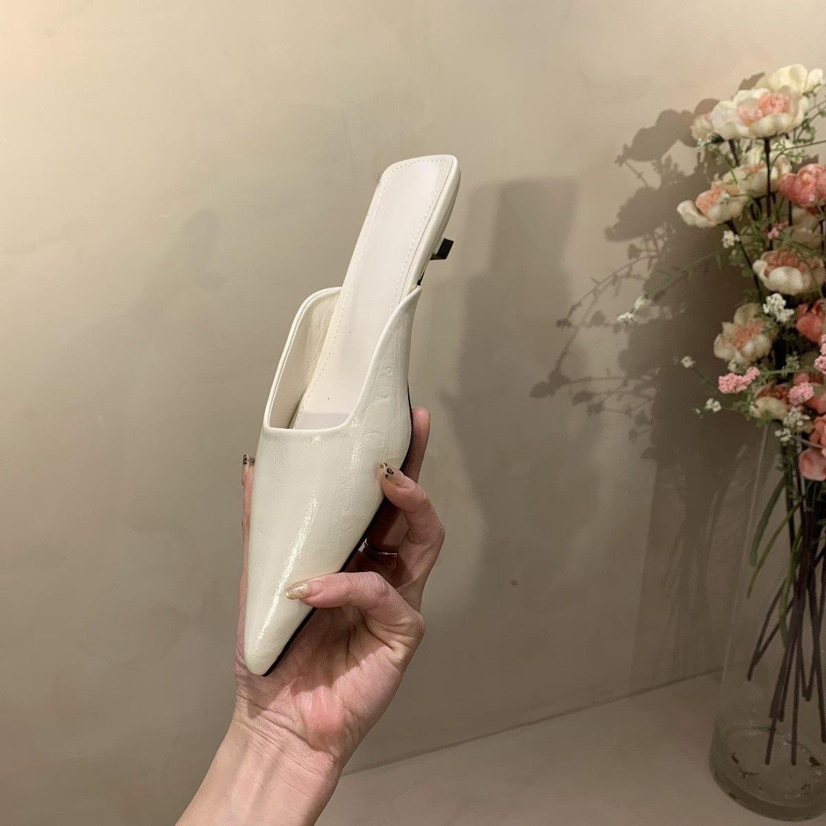 

Баотоу полушлепанцы женские носят остроносые высокие каблуки толстые каблуки крутые шлепанцы женские новые летние шлепанцы на высоком каблуке 38 белый