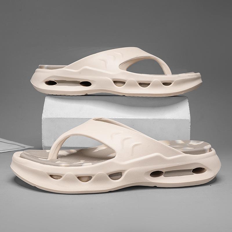 

New flip-flops men s high-end summer home non-slip and wear-resistant beach shoes soft soles heightening cool slippers 44-45 хаки