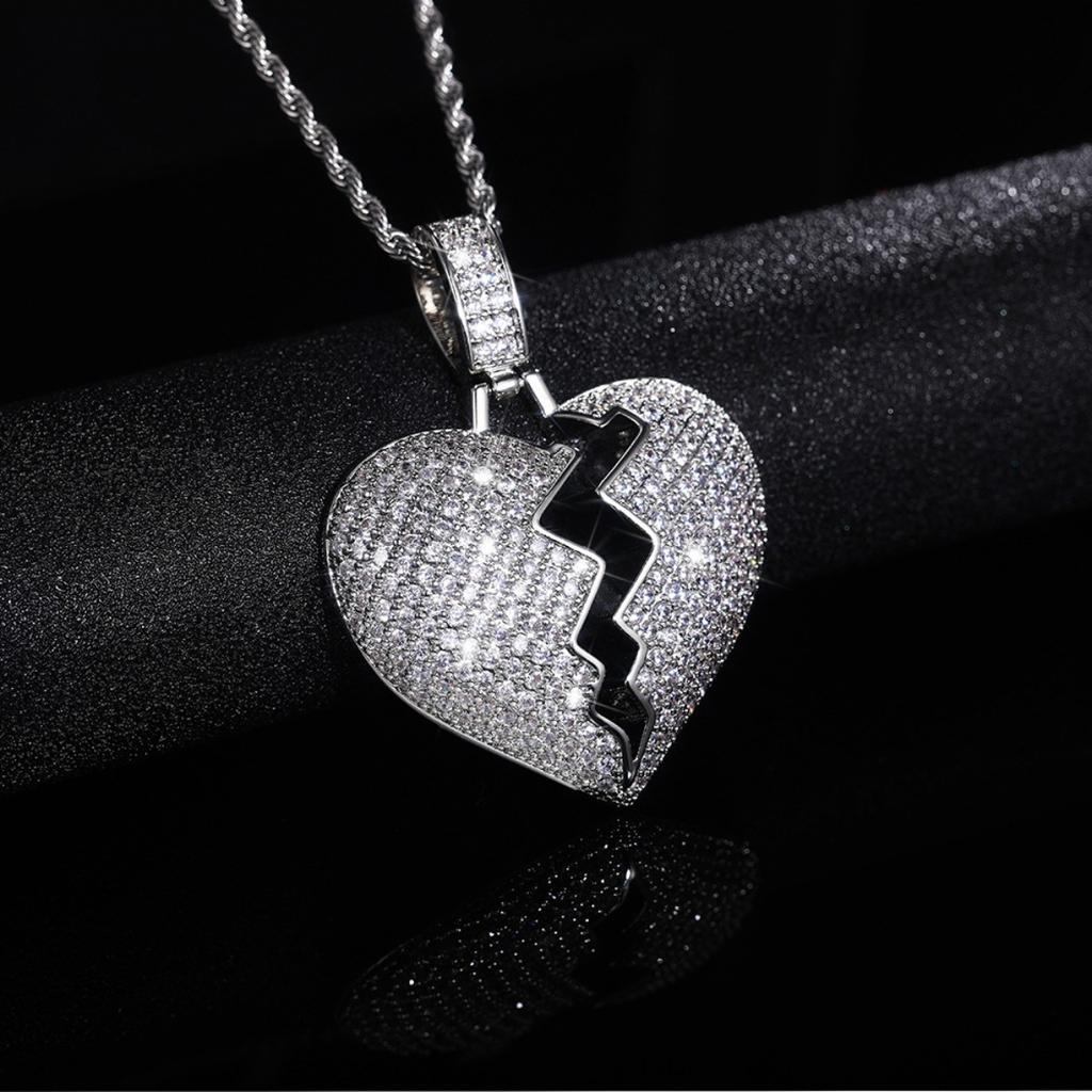 Full Paved Broken Heart Split Pendant Hip Hop Twisted Rope Chain Women Men Clavicle Necklace
