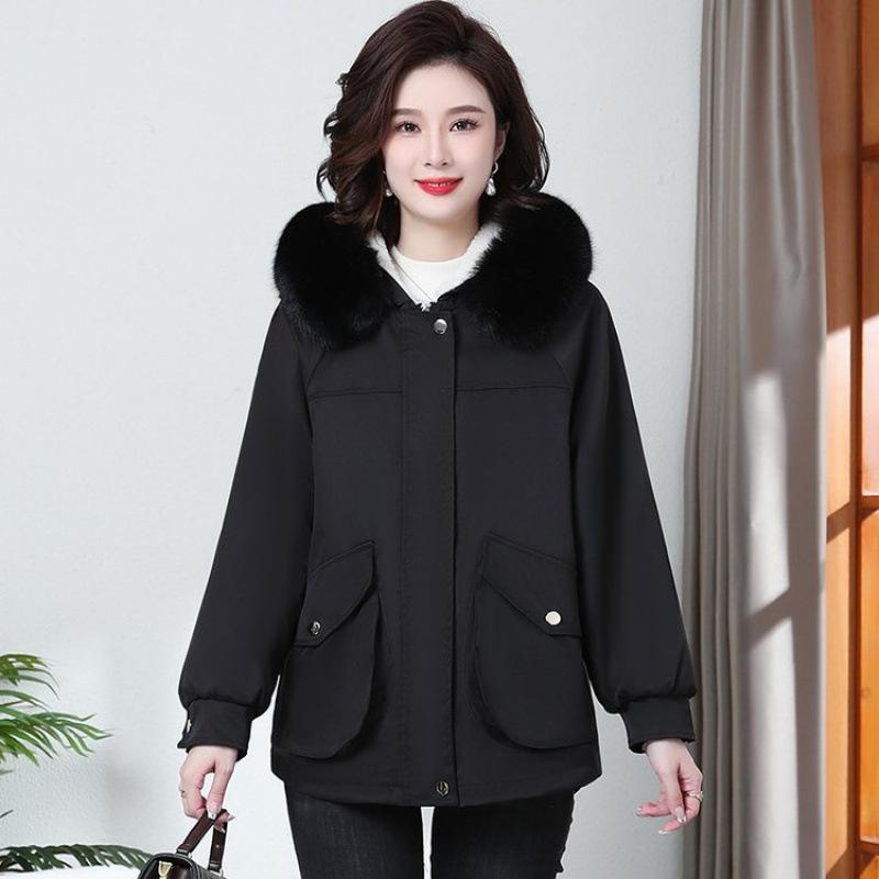 Pie Overcomes the New Cotton Clothes, the New Winter New Velvet Warm Temperament Cotton Clothes, and the Thickened Trendy Coat.