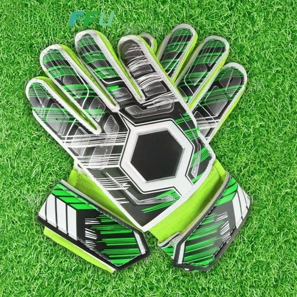1 Pair Antiskid Kids Goalie Gloves Finger Protection Soccer Goalie Gloves  Play Football