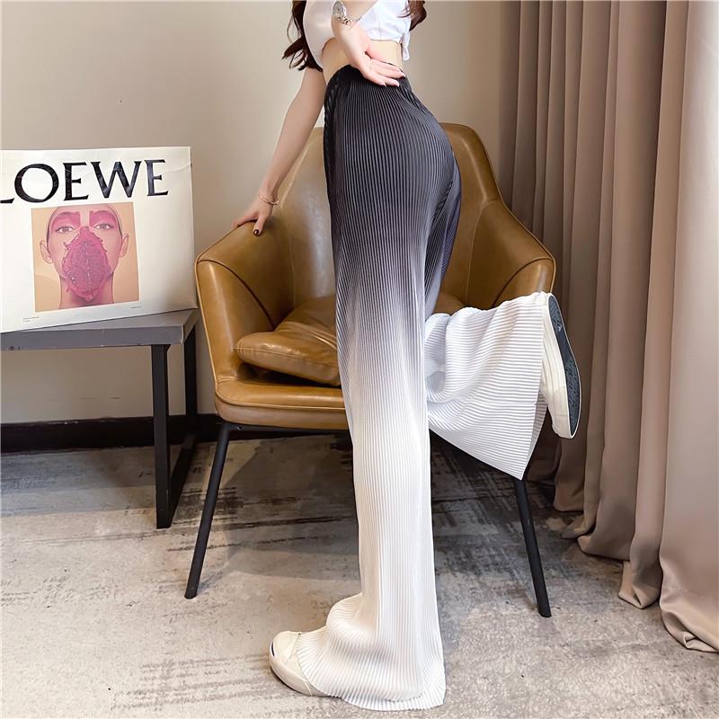 Korean Style Women's Three-Color Gradient Pleated Wide-Leg High-Waisted Floor-Length Pants