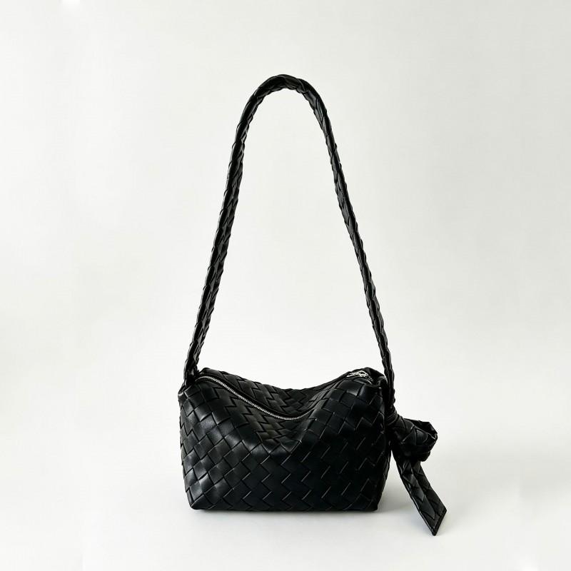 Handwoven Leather Crossbody Bag Women Stylish Woven Shoulder With Zip Medium Size Urban Minimalist Design