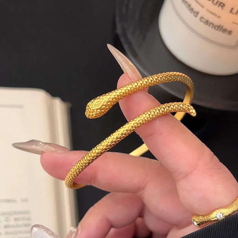 Hot Selling Retro Snake Bracelet for Women, New Chinese Style, National Trend, High-end Sense, Opening, Adjustable, High-end Sense Bracelet