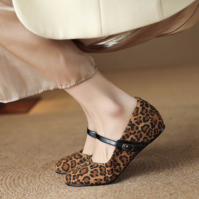 Krazing Pot Piele intoarsa Varf Rotund Marimea 42 Tocuri Joase Curele cu Catarama Imprimeuri Leopard Pompă de Toamnă Vintage cu Platformă