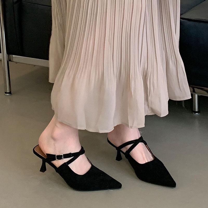 

Мода 2025 Новая обувь Тонкие каблуки Женские туфли-лодочки Шлепанцы Женские Мелкие мюли Мода Острый носок Женские Босоножки на каблуке Обувь 35 чёрный