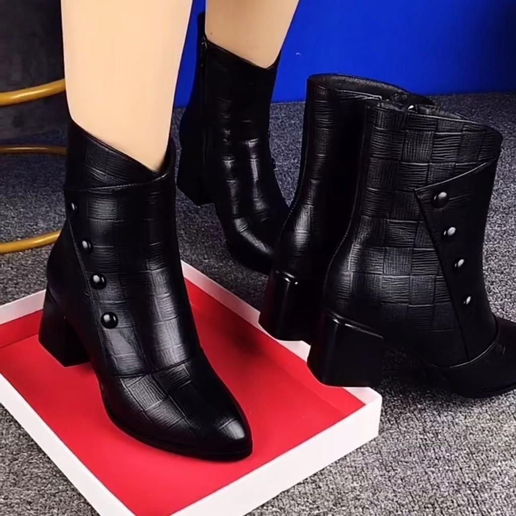 Soft Leather Soft Sole Thick Heel High Heel Fashion Boots Women's 2025 New Women's Boots Fleece Boots Side Zipper Medium Boots Women's Tide