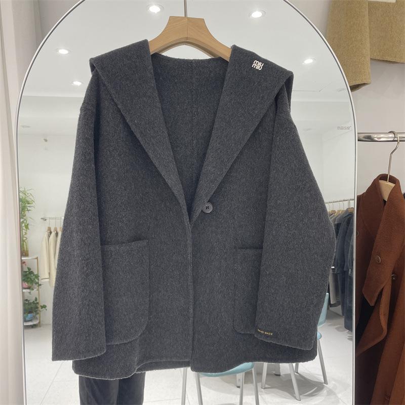 

Пальто из двусторонней шерсти в стиле колледжа с темно-синим воротником, дизайн для весны и осени, шерстяное пальто с большим темно-синим воротником, женская одежда M темно-серого