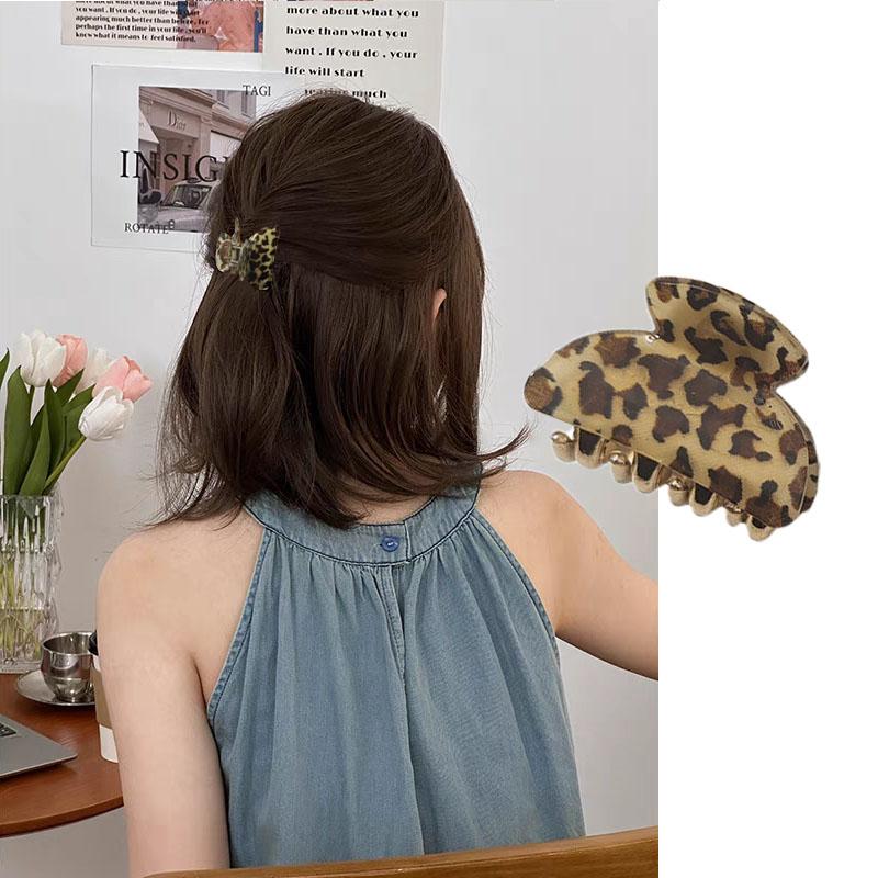 2PC European and American 4cm Leopard Hair Claw Clips for Women Girls Korean Hair Grips Accessories Ornament