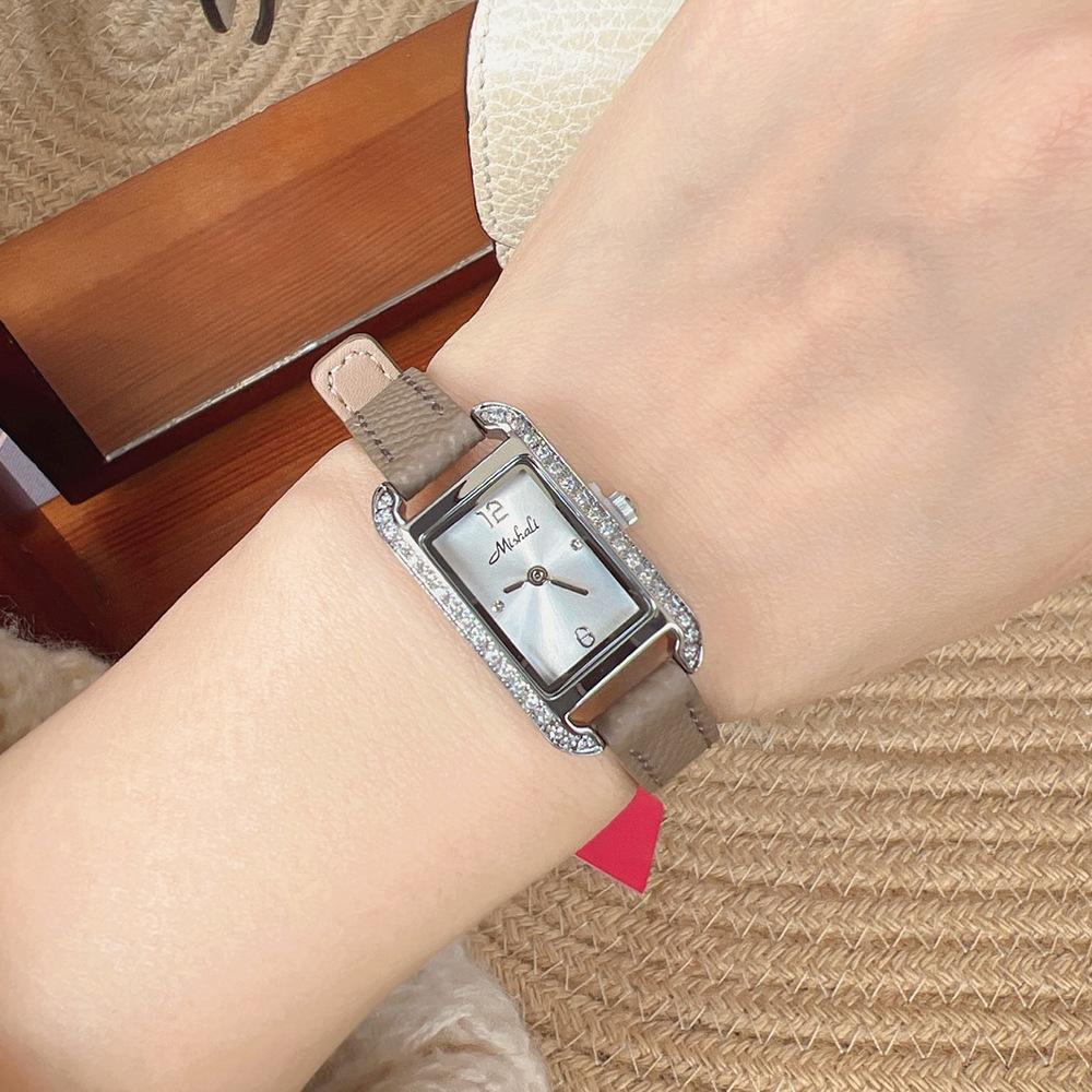 Luxus quadratische Damenuhr Tongfeng Muse Uhr Einfache Atmosphäre Vielseitige Quarzuhr