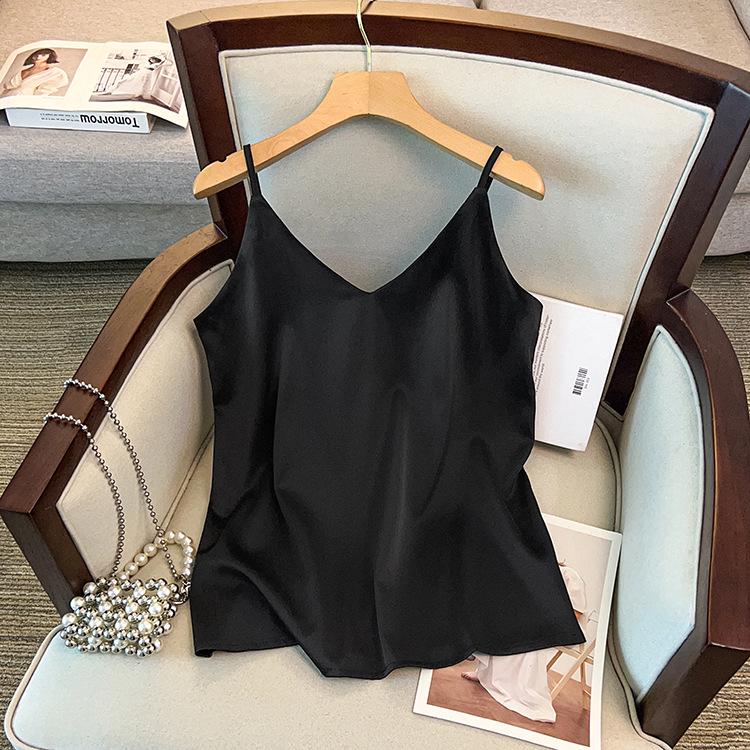 

Plus Size Satin V-Neck Loose Camisole – Versatile, Slimming Summer Top for Women 7XL (Recommended 210-230 jin) чорний