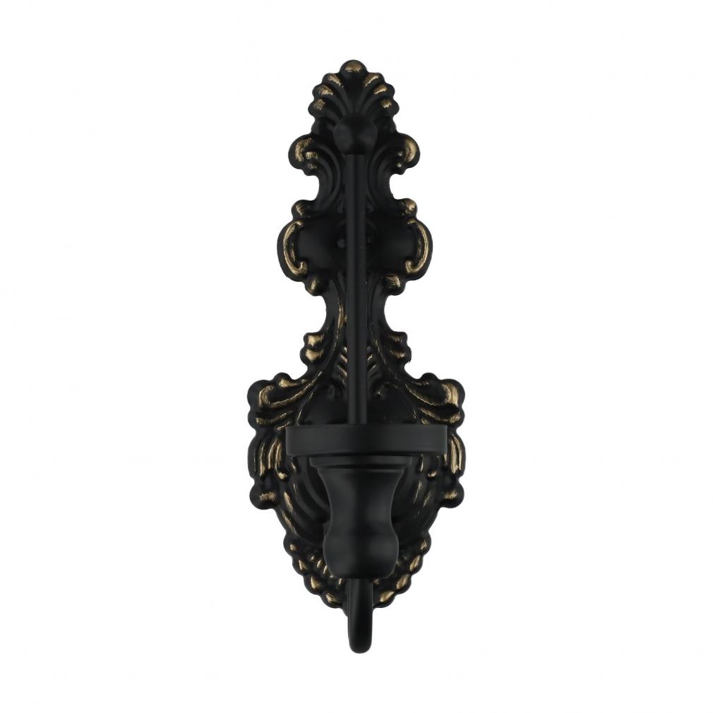 Vintage nástěnný svícen na úzké svíčky, starobílá litinová dekorace