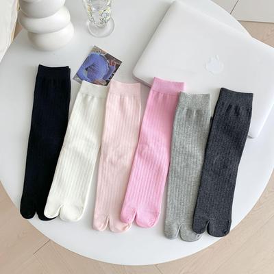 Chaussettes Tabi Larges à Rayures Japonaises: Coton Minimaliste à Bout Fendu pour Printemps/Été