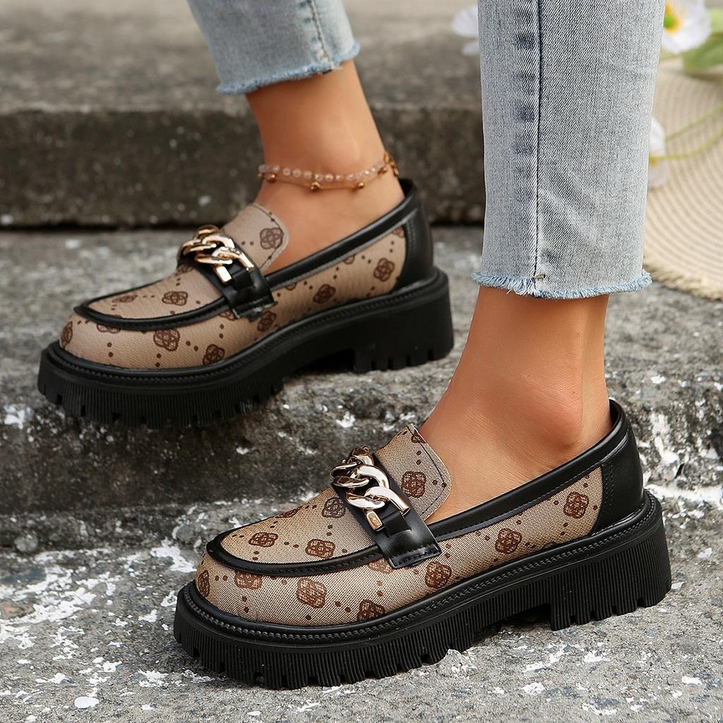Platform loafers women's autumn new large size inner height increase women's shoes versatile muffin British style small leather shoes women