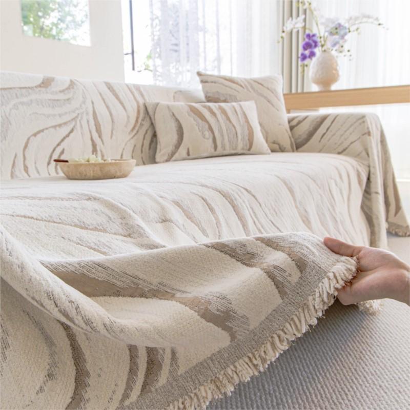 Autumn Winter Camping Picnic Blanket Cojines Decorativos Sofá Sofa Covers Imitation Mink Fur Sofa Mats Throw Blankets