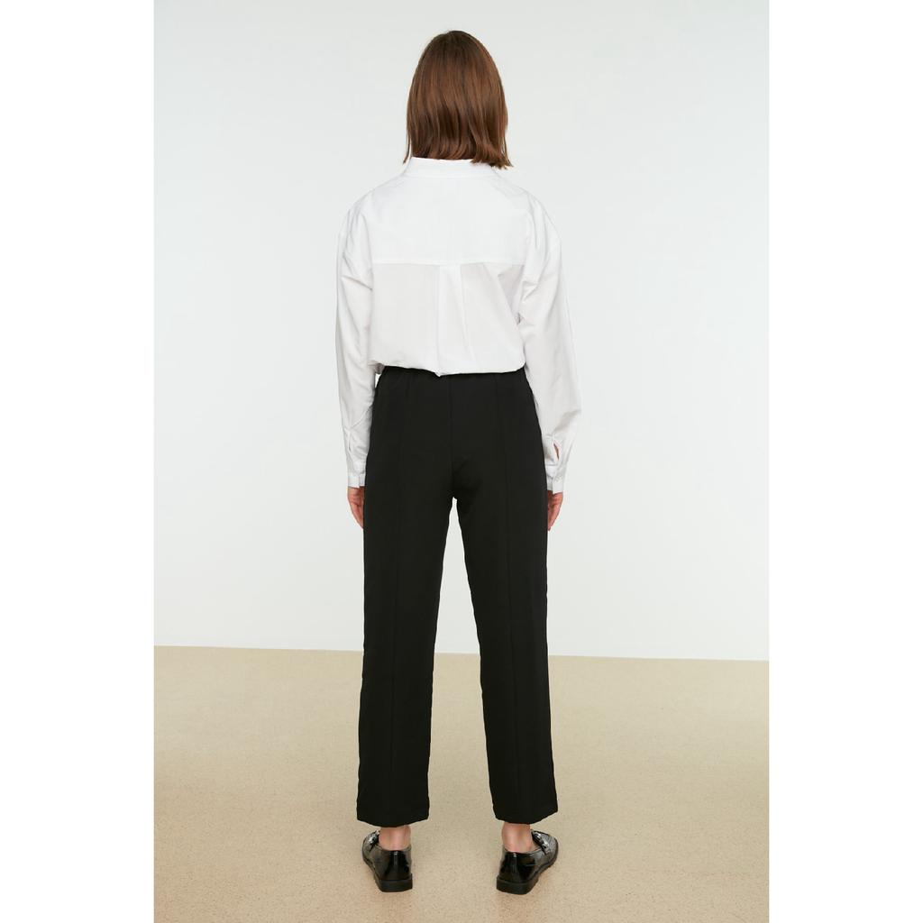 Black Elastic Waist Rib Detailed Straight Cut Woven Trousers Tctss21pl0570