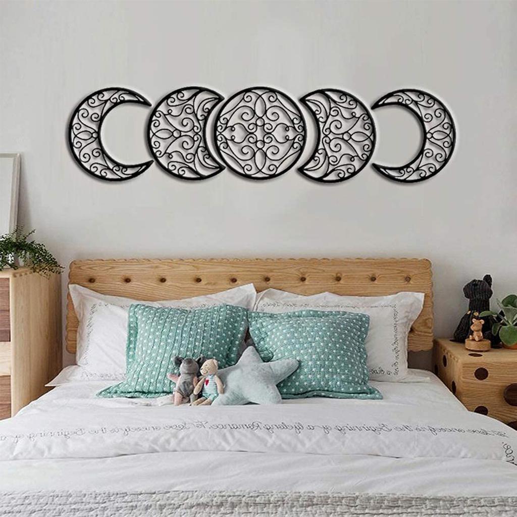 5Pcs Black Wall-mounted 3D Moon Phase Decorations Spiritual Wood Moon Design Natural Nordic Bedroom Adornment for Christmas Gift