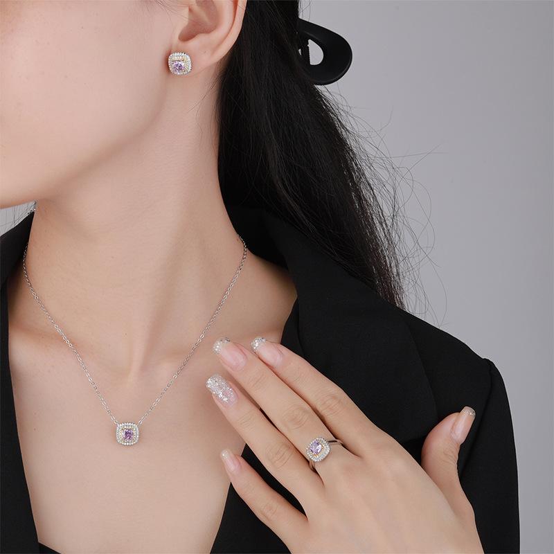 Autumn And Winter Jewelry Set High Carbon Diamond Ice Flower Cut Copper Inlaid Purple Diamond Set Main Stone 6 * 6