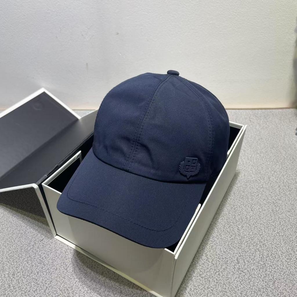 European and American spring new loose leisure curved brim cap men's and women's simple business style sunshade windproof four-season baseball cap