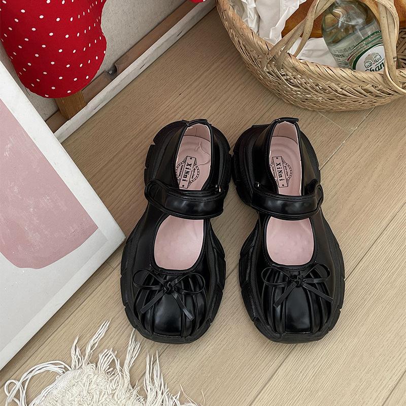 

Белые туфли Мэри Джейн на ретро французской платформе с круглым носком, женские, новые летние 2025, универсальные туфли-балетки с мелким вырезом 40 чёрный