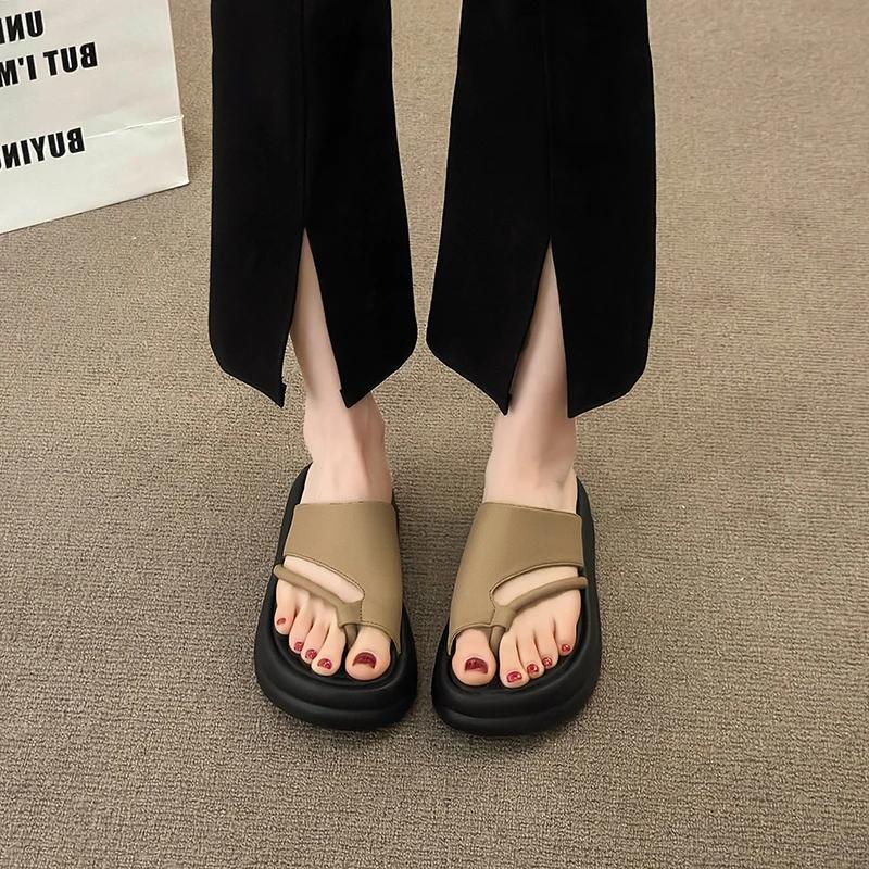 Korean Sle Thi Bot Thong Slippers Women's Summer New Faion Beach oes Casual Comfortable Rubber Sole Sandals