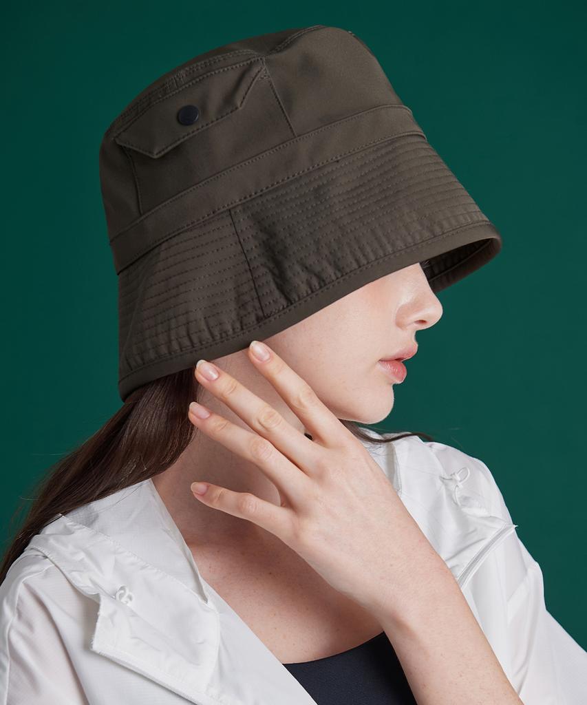 Hwaiteusaenjeu Green Label Bucket Hat Suyana